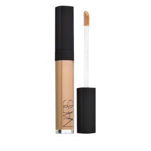 NARS Radiant Creamy Concealer— Medium